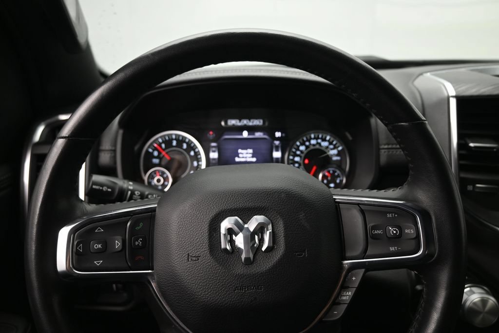 Used 2024 RAM 1500 Laramie AWD/4WD image 14