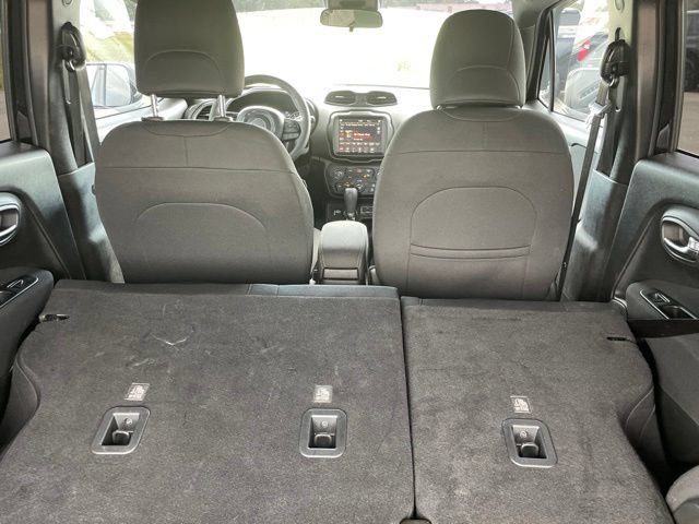 Used 2021 Jeep Renegade Latitude AWD/4WD image 60