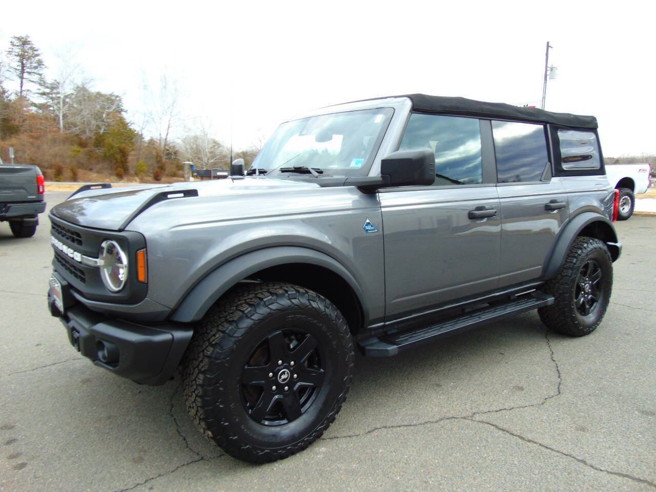 Used 2022 Ford Bronco Black Diamond image 25