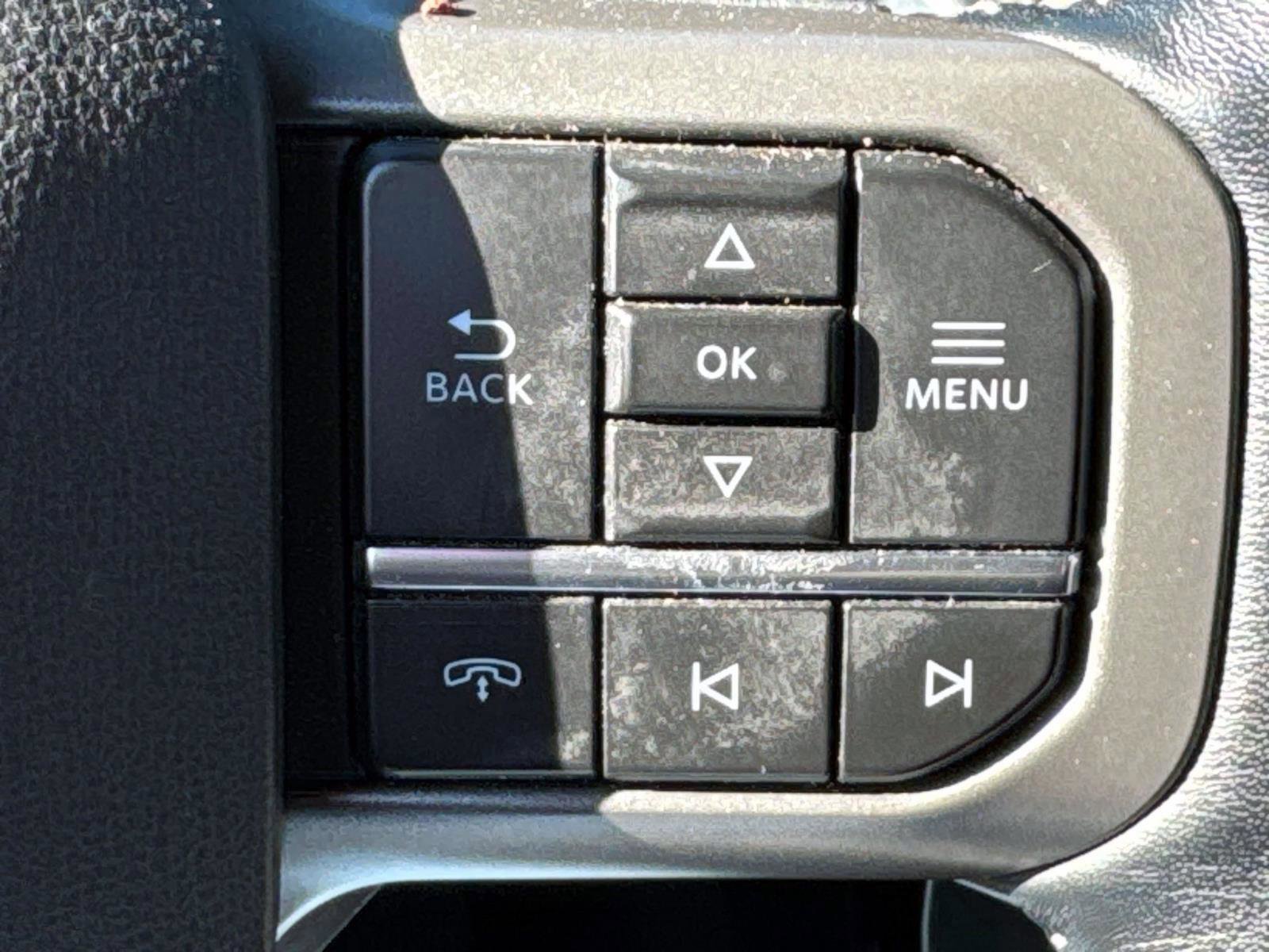 Used 2022 Ford F150 Lariat w/ Equipment Group 502A High AWD/4WD image 16