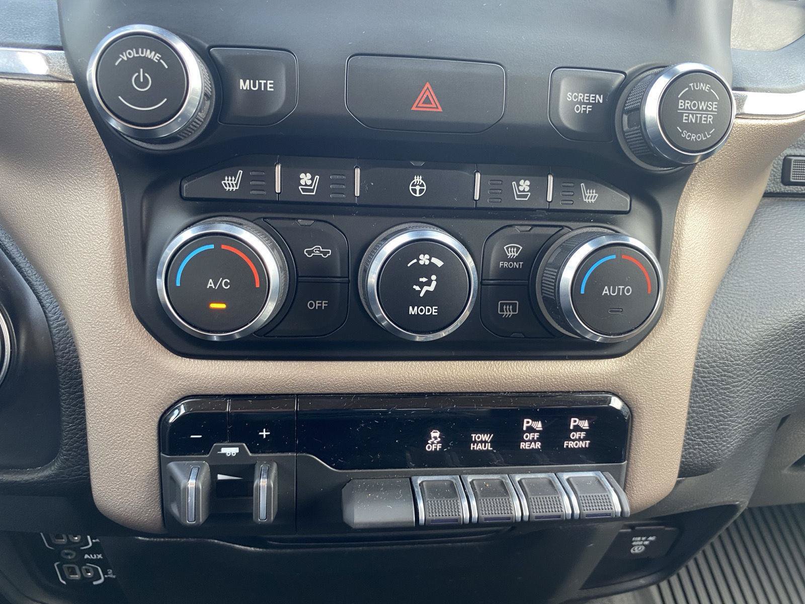 Used 2021 RAM 1500 Laramie AWD/4WD image 24