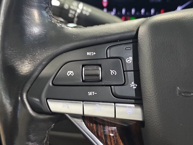 Used 2022 Cadillac Escalade Premium Luxury w/ LPO, Floor Liner Package image 19