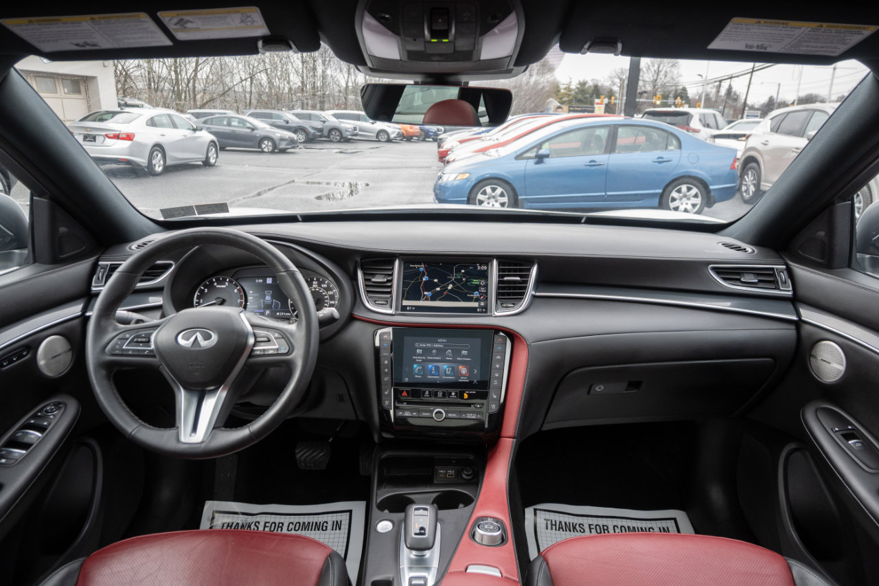 Used 2023 INFINITI QX50 Sport image 2