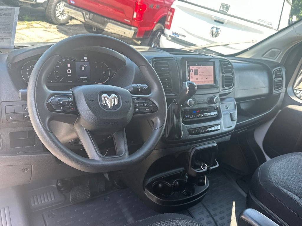 Used 2025 RAM ProMaster 2500 w/ U-Haul Equipment Group FWD image 19
