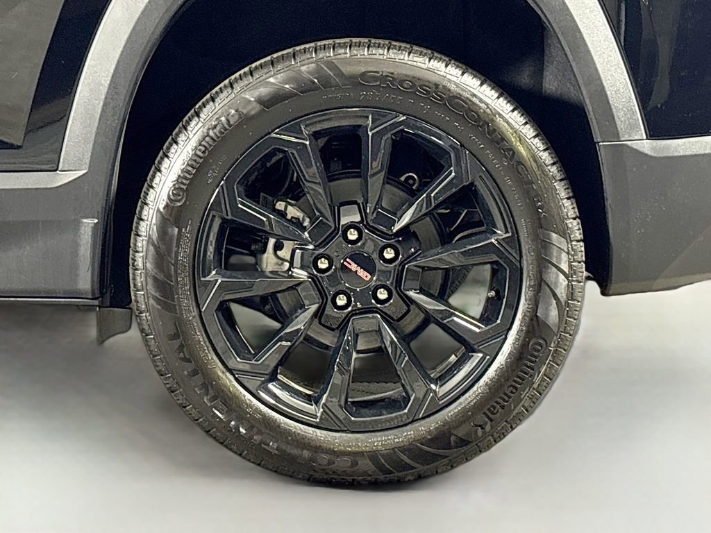 Used 2026 GMC Terrain Elevation w/ Black Edition image 32