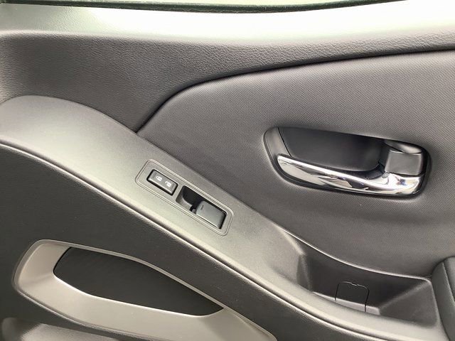 Used 2024 Nissan Frontier SV w/ Technology Package image 36