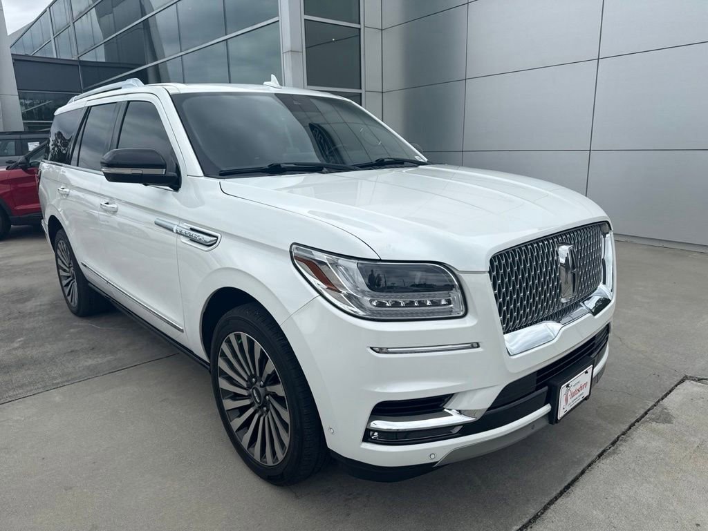 Used 2020 Lincoln Navigator Reserve w/ Luxury Package AWD/4WD image 1