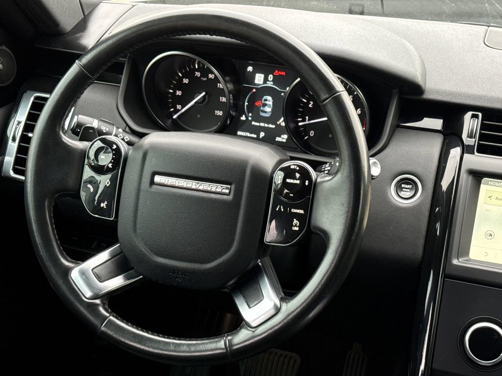 Used 2019 Land Rover Discovery SE AWD/4WD image 12