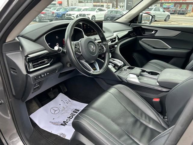 Used 2023 Acura MDX SH-AWD w/ Technology Package image 11