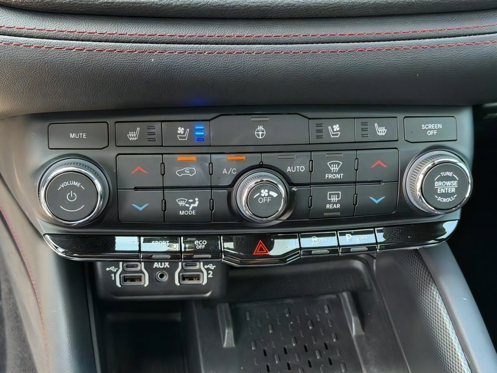 Used 2025 Dodge Durango R/T AWD/4WD image 25