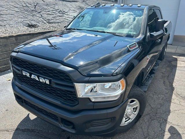 Certified 2022 RAM 3500 Tradesman image 1