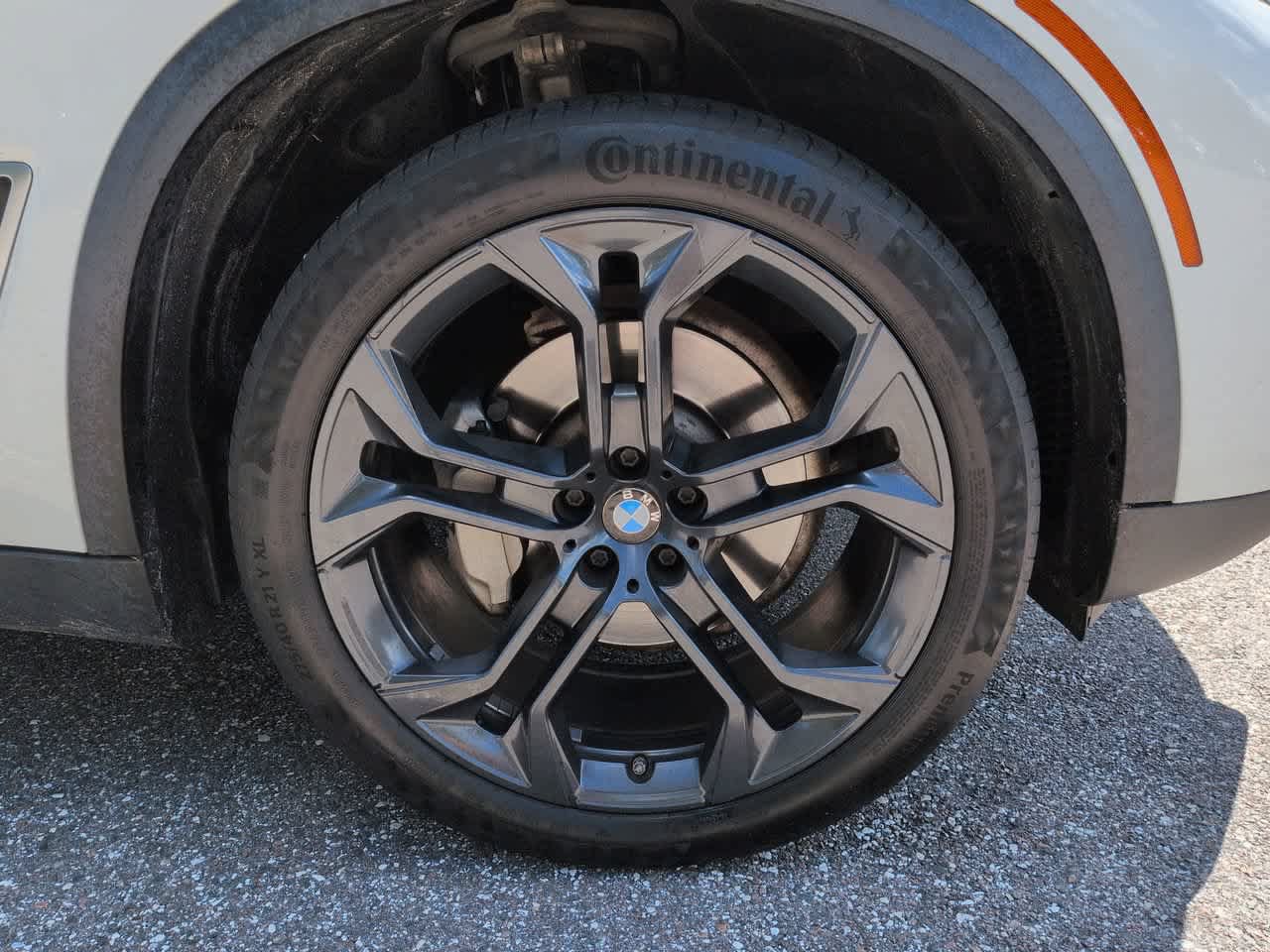 Used 2019 BMW X5 xDrive40i w/ Convenience Package AWD/4WD image 11