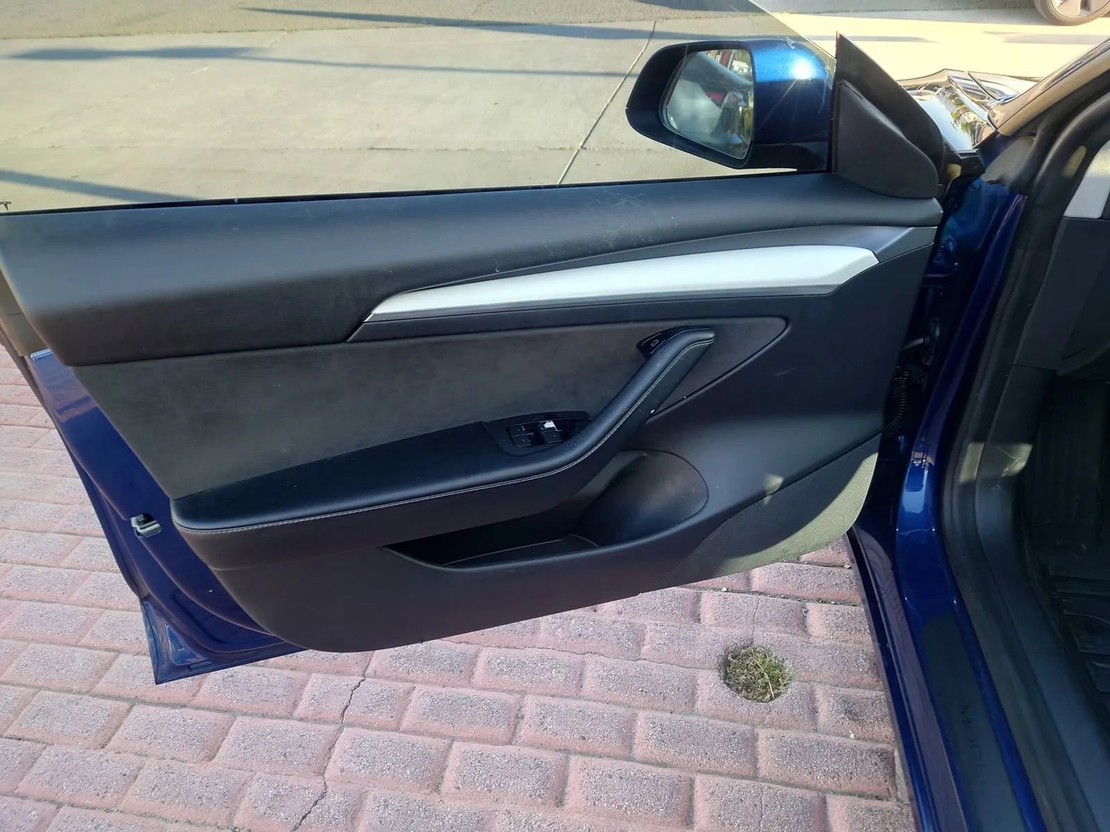 Used 2021 Tesla Model 3 Long Range image 18