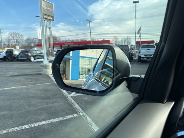 New 2026 Chevrolet Equinox ACTIV image 15