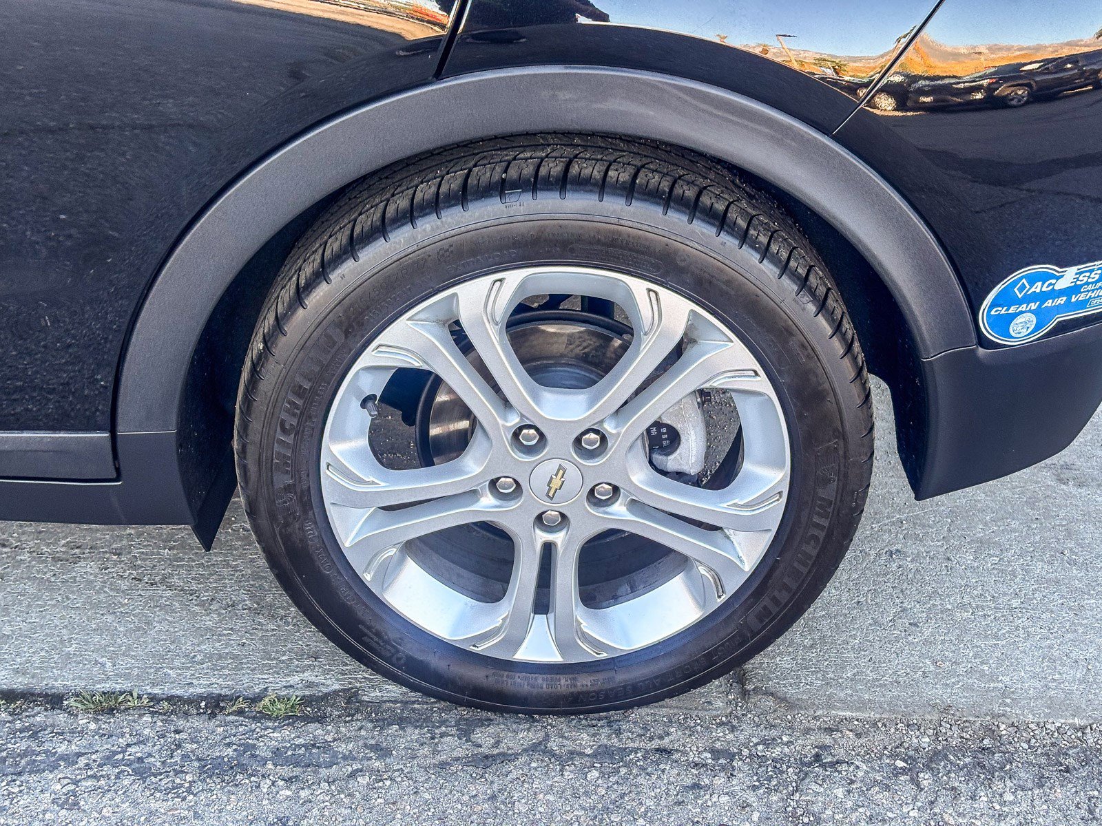 Used 2021 Chevrolet Bolt LT image 12