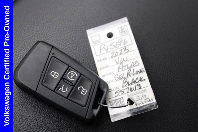Used 2023 Volkswagen Atlas SEL Premium image 38