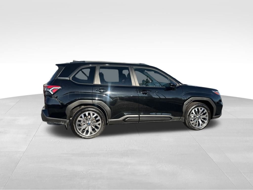 Used 2025 Subaru Forester Touring w/ Popular Package - Touring image 9