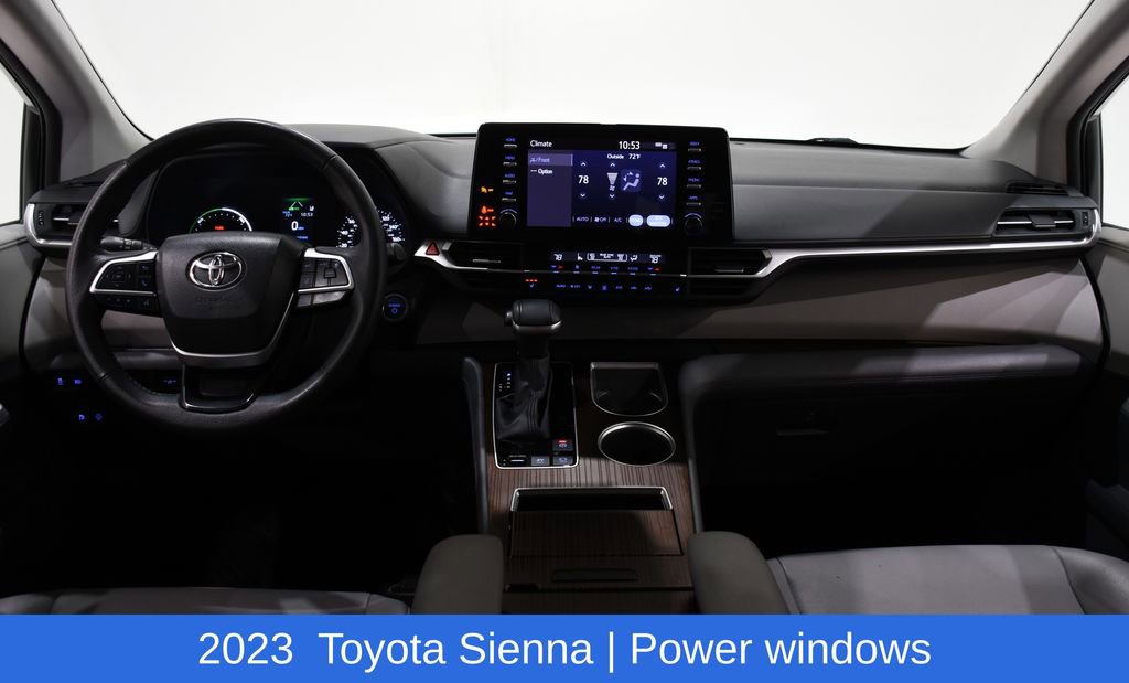 Used 2023 Toyota Sienna XLE image 9