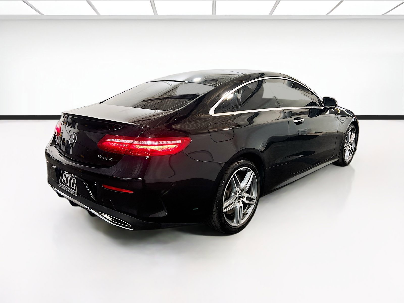 Used 2018 Mercedes-Benz E 400 4MATIC Coupe image 4