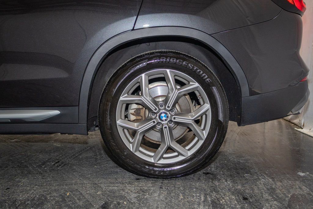 Used 2023 BMW X3 xDrive30i w/ Premium Package image 7
