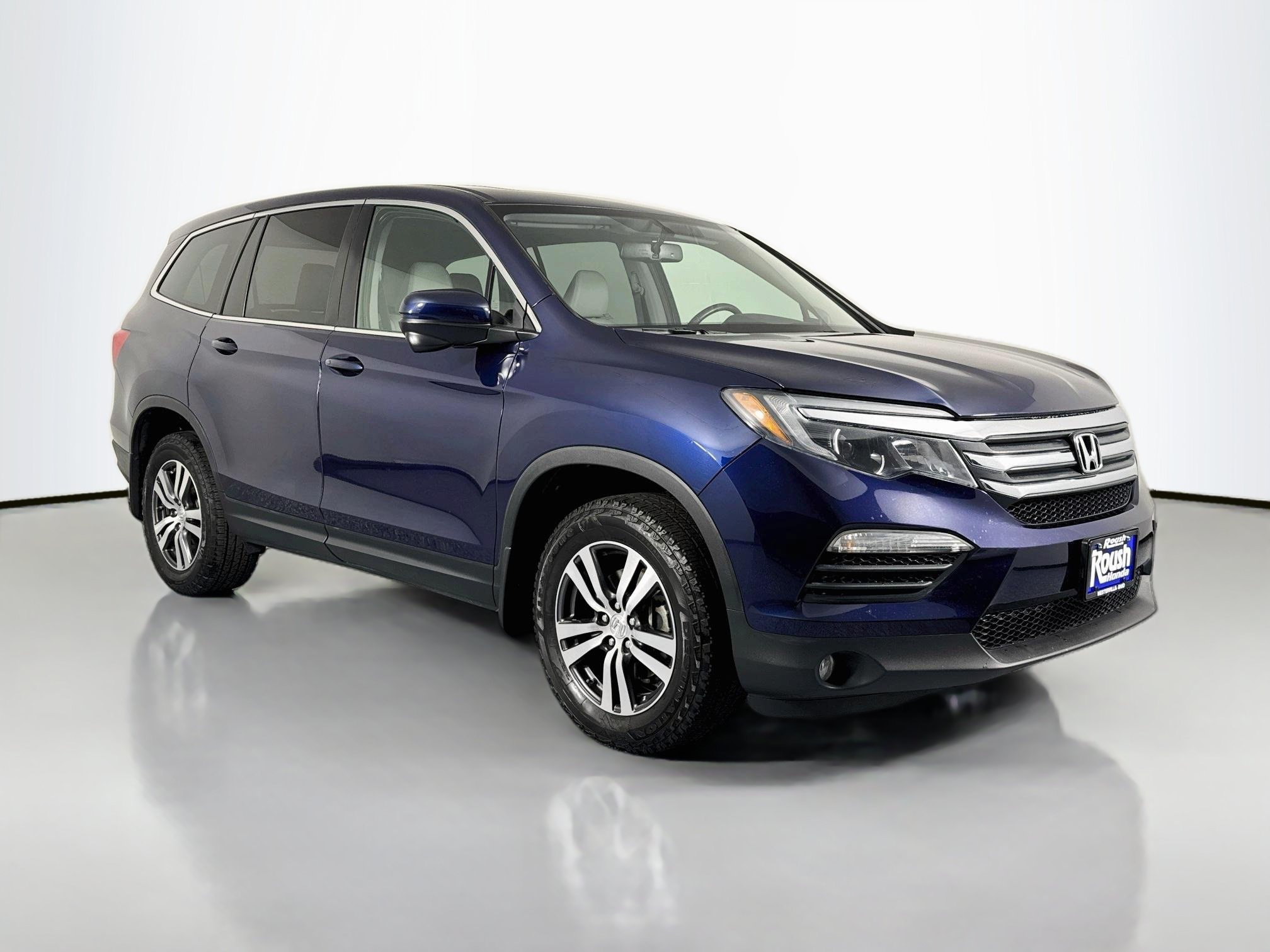 Used 2017 Honda Pilot EX-L image 3