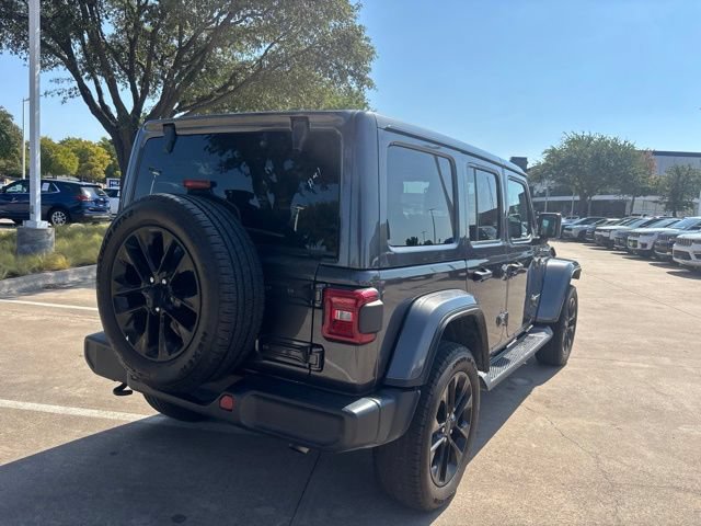 Used 2025 Jeep Wrangler Unlimited Sahara AWD/4WD image 5