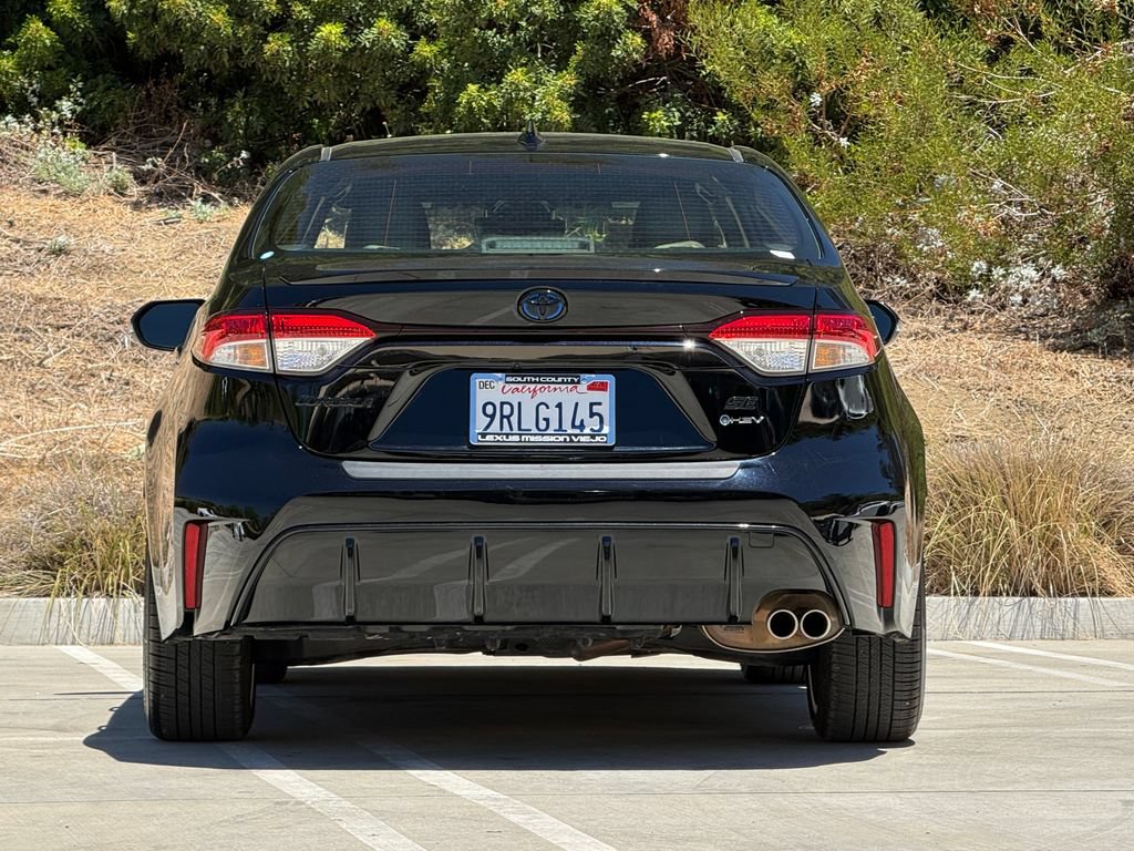 Used 2025 Toyota Corolla SE FWD image 11