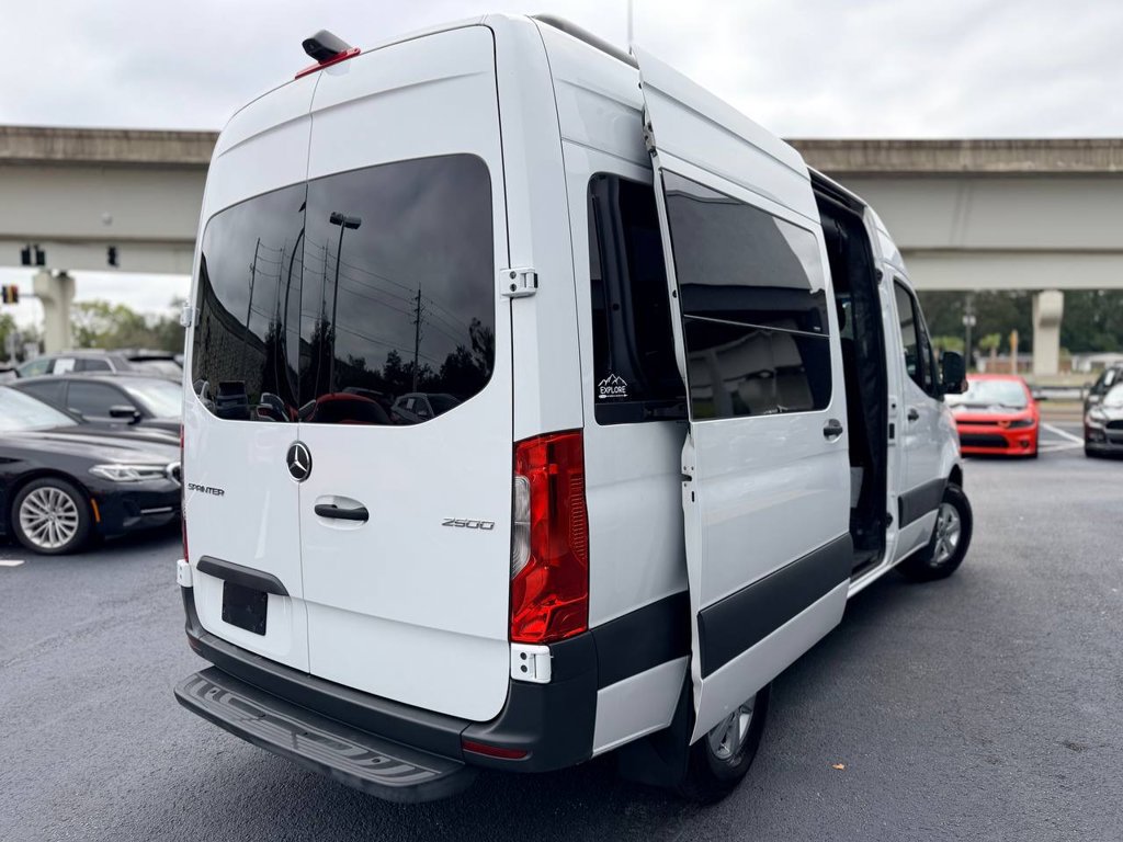 Used 2019 Mercedes-Benz Sprinter 2500 image 9