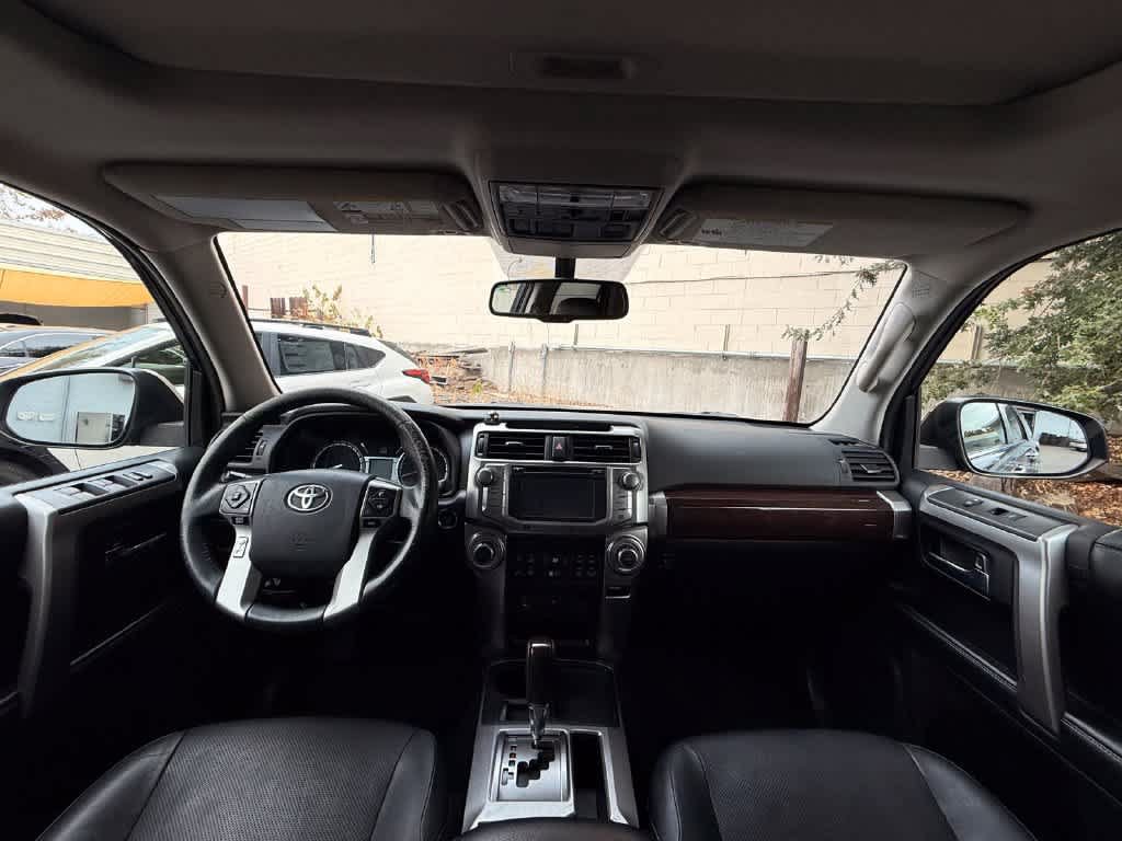 Used 2015 Toyota 4Runner Limited RWD image 10