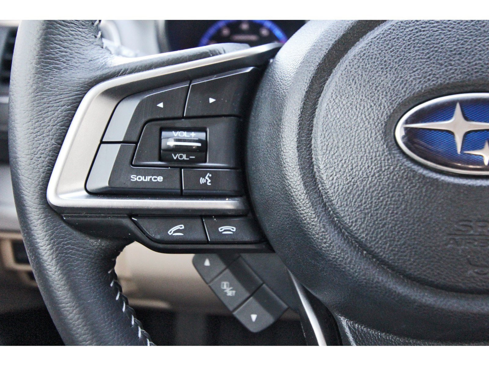 Used 2019 Subaru Outback 2.5i Premium AWD/4WD image 16