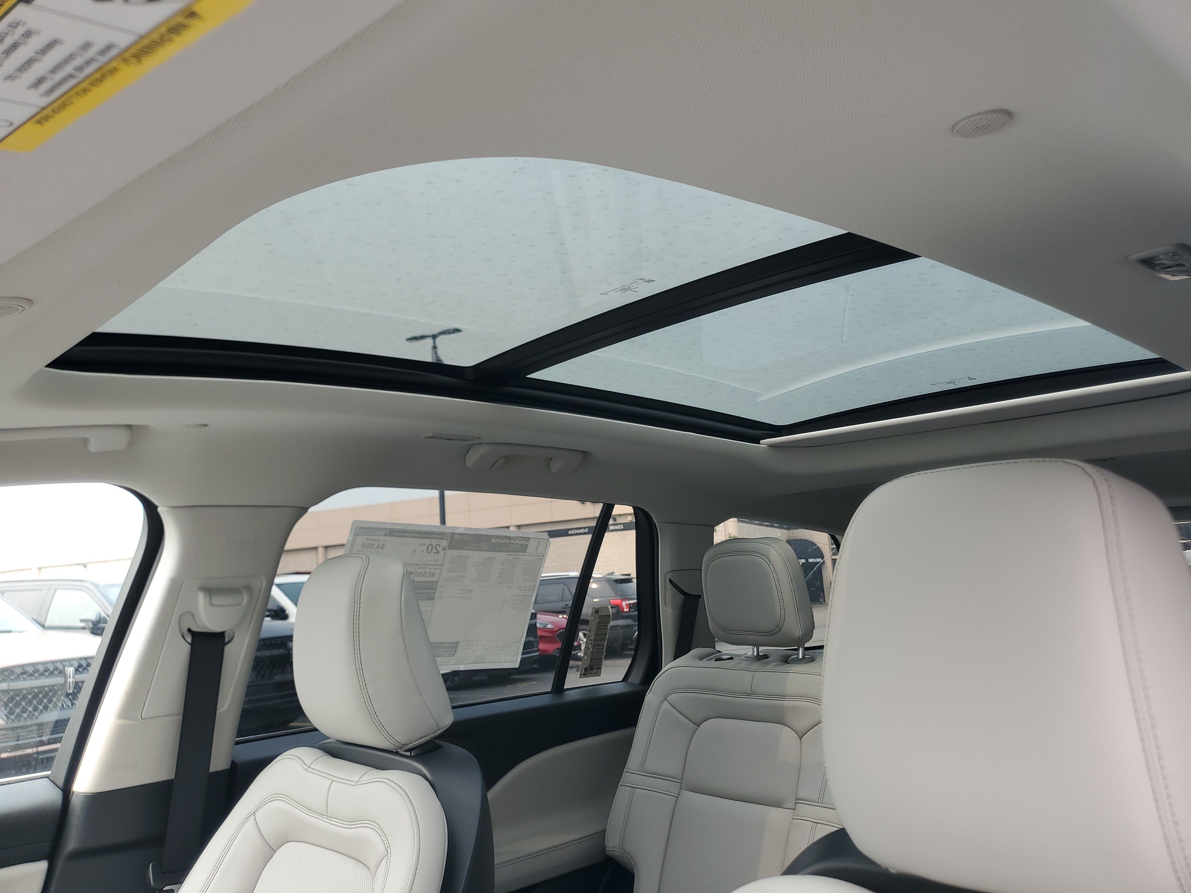New 2026 Lincoln Aviator Reserve AWD/4WD image 10