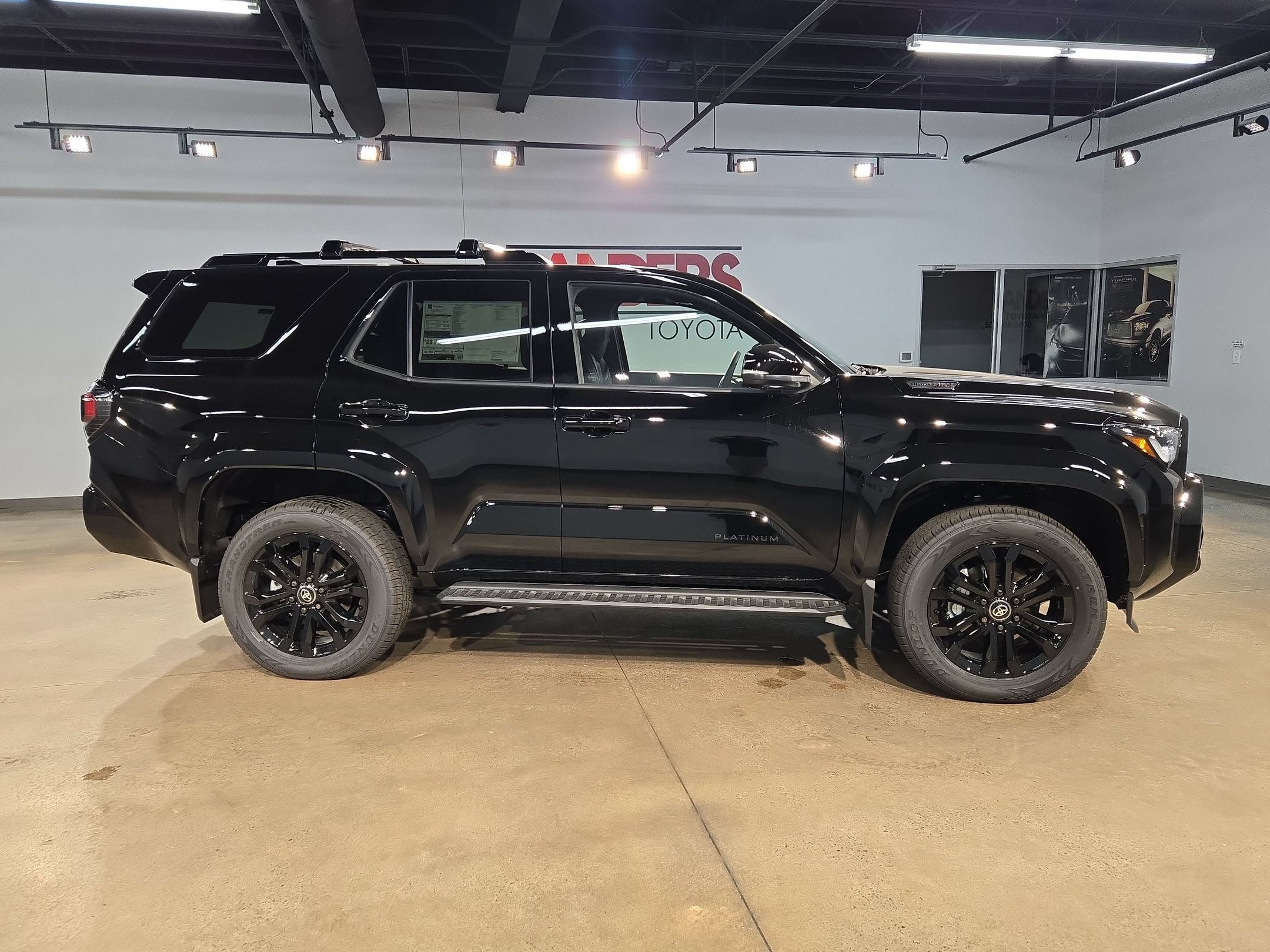 New 2026 Toyota 4Runner Platinum AWD/4WD image 8