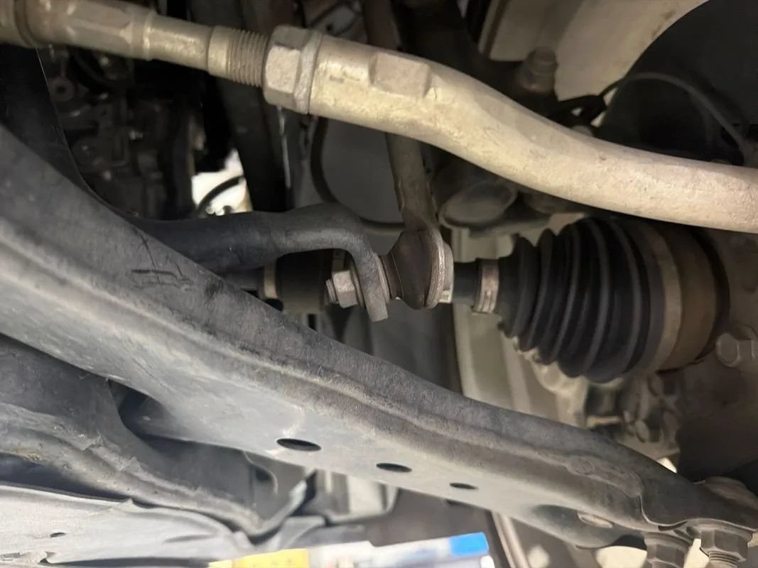 Used 2020 Toyota Camry XLE FWD image 30