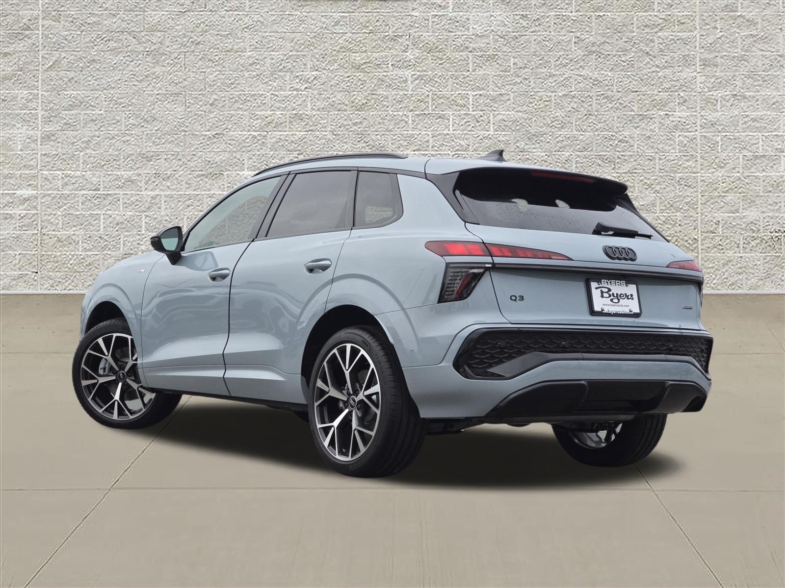New 2026 Audi Q3 quattro 2.0T AWD/4WD image 5