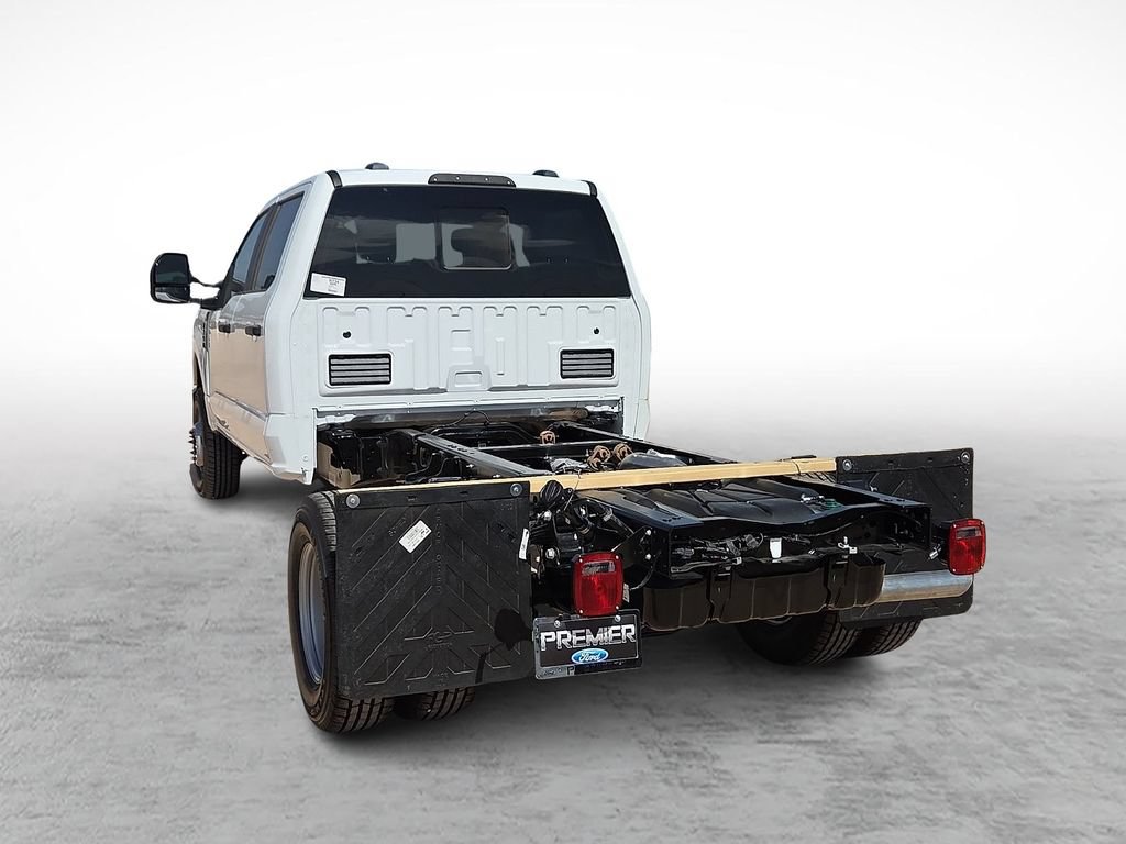 New 2026 Ford F350 XL w/ XL Chrome Package AWD/4WD image 8