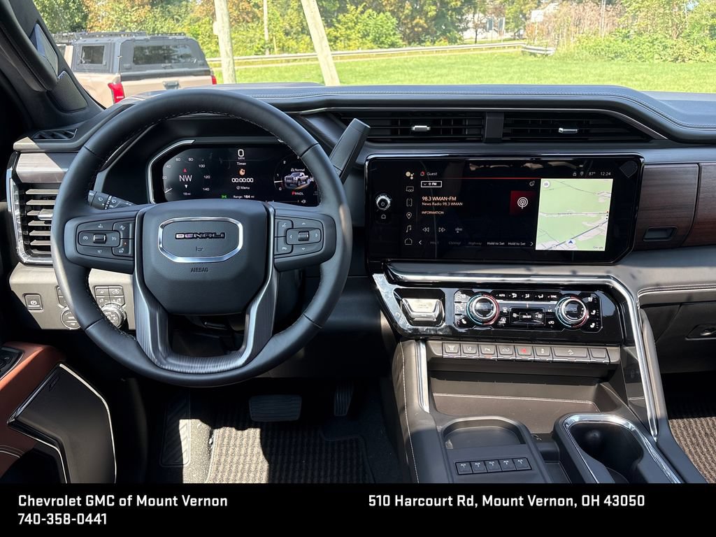New 2026 GMC Sierra 3500 Denali Ultimate AWD/4WD image 17