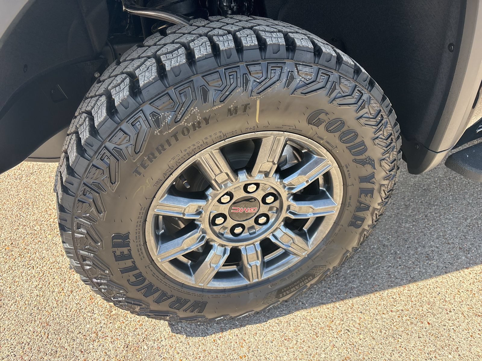 New 2026 GMC Sierra 1500 AT4X AWD/4WD image 37