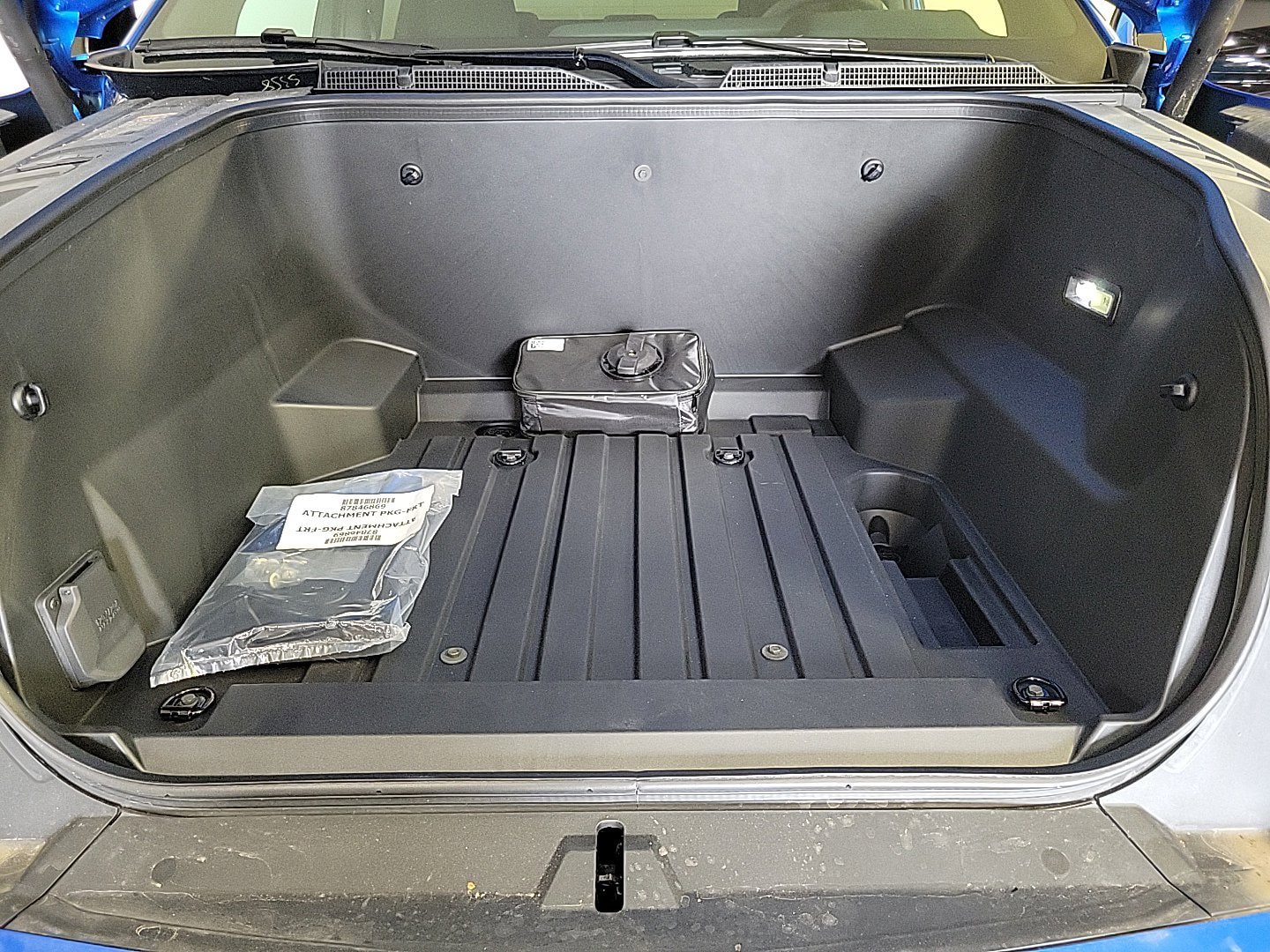 New 2025 Chevrolet Silverado EV RST AWD/4WD image 24
