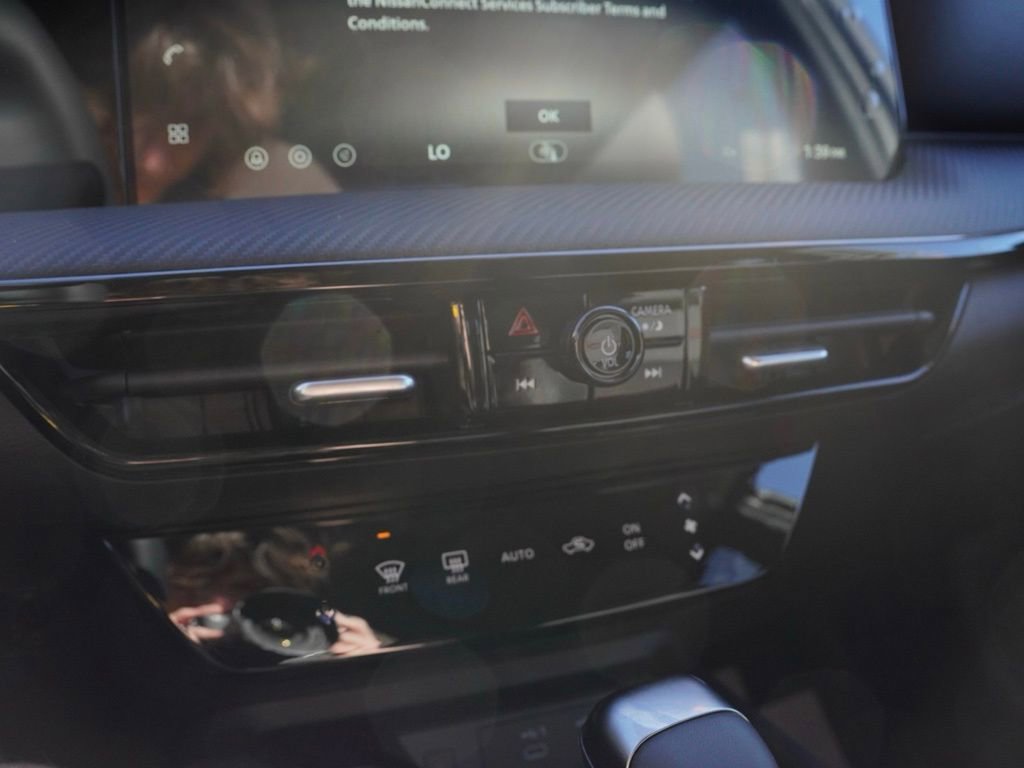 New 2026 Nissan Kicks SV image 14