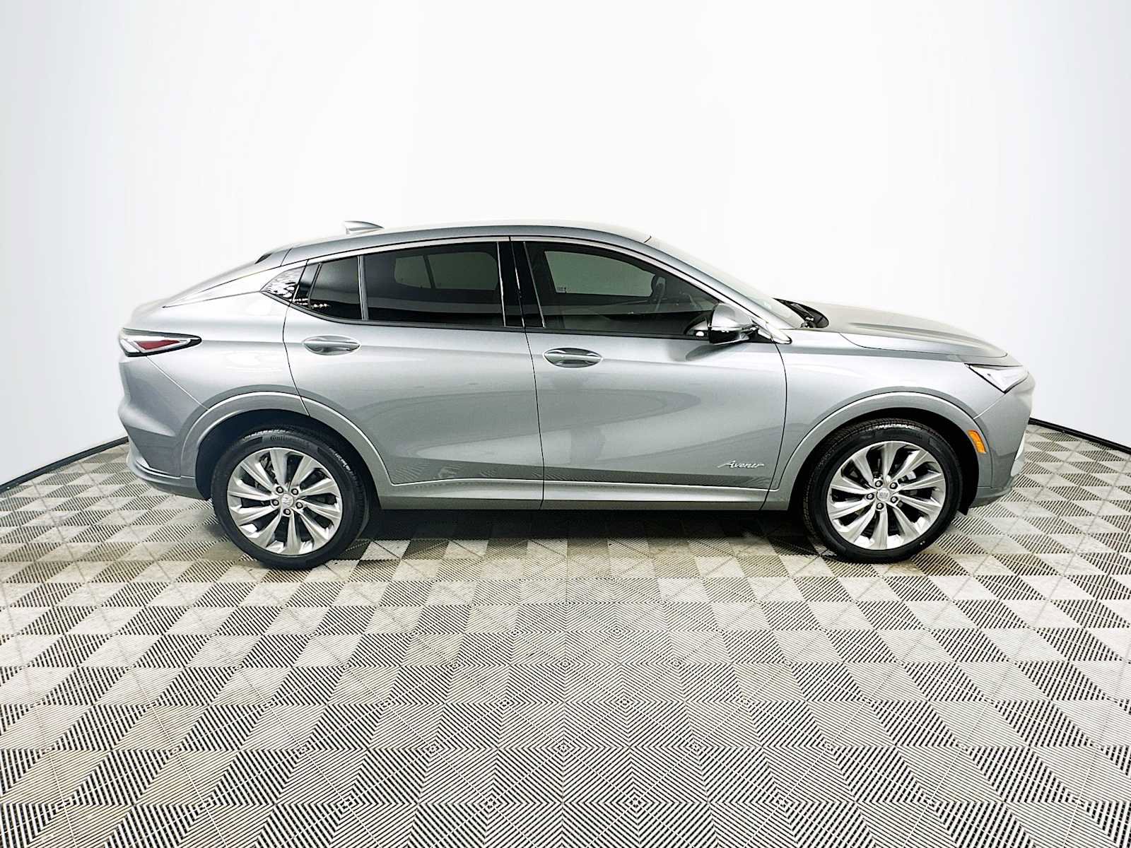 Used 2024 Buick Envista Avenir image 8