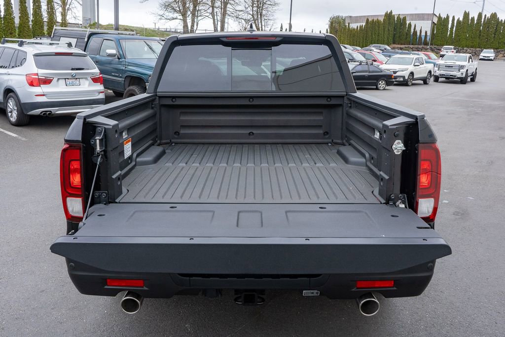 New 2026 Honda Ridgeline Black Edition image 11