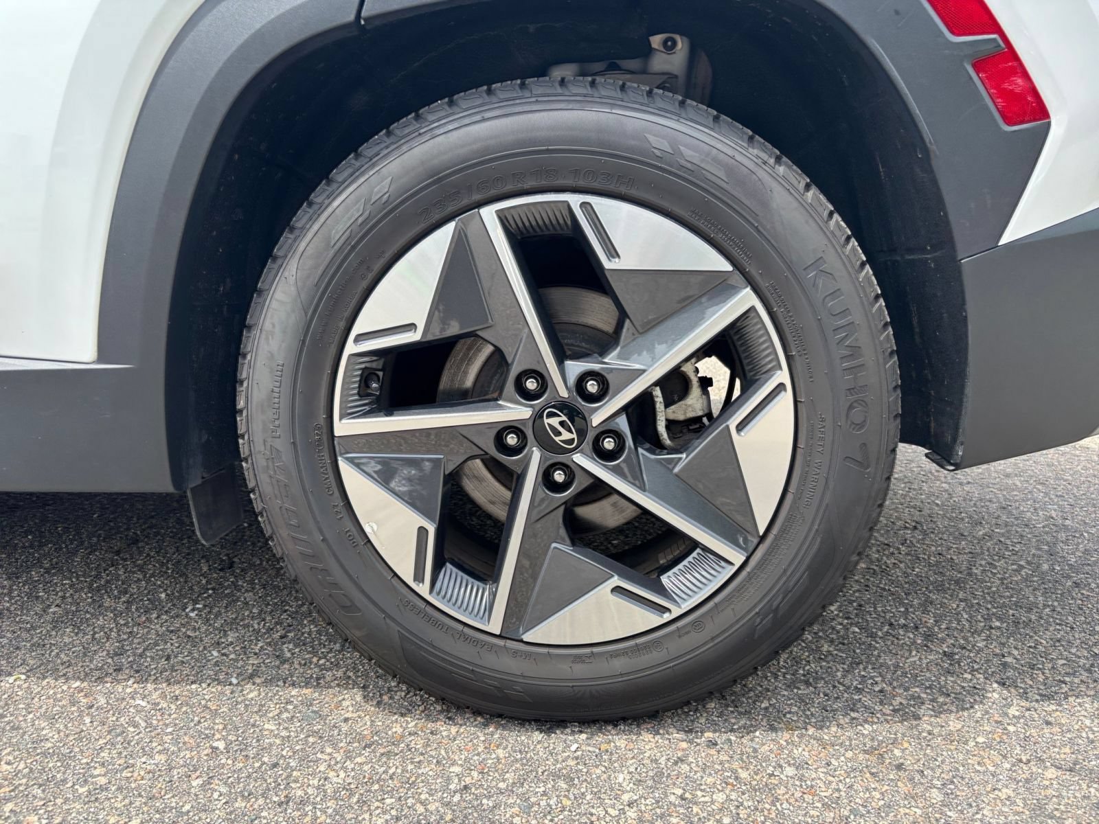 Used 2025 Hyundai Tucson SEL FWD image 27