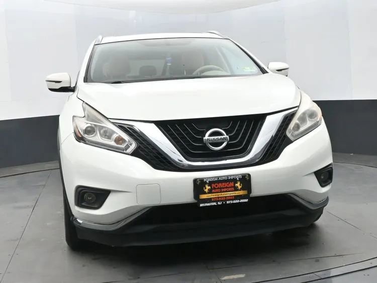 Used 2016 Nissan Murano SV w/ Premium Package image 3