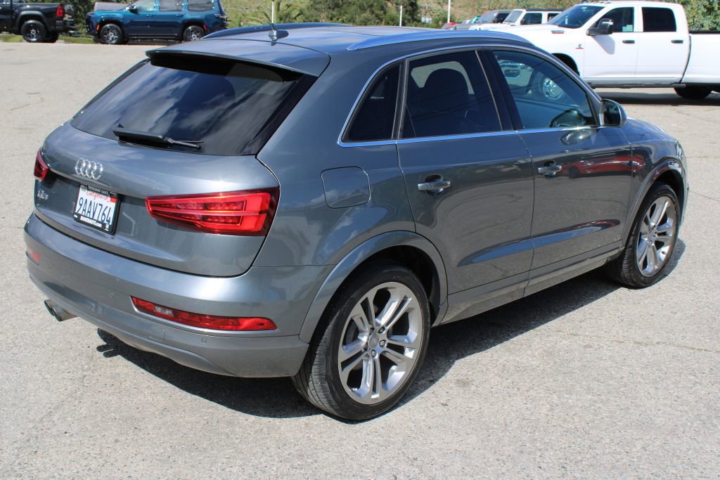 Used 2016 Audi Q3 2.0T Premium Plus w/ Technology Package image 4