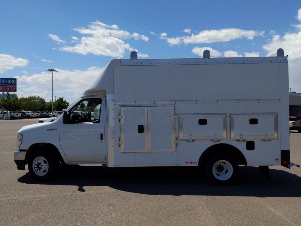 New 2025 Ford E-350 and Econoline 350 Super Duty w/ Power Equipment Group image 5