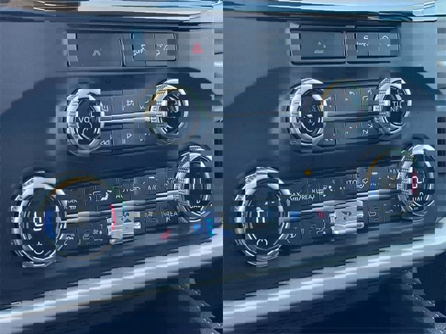 Used 2023 Ford Expedition Max XLT image 20