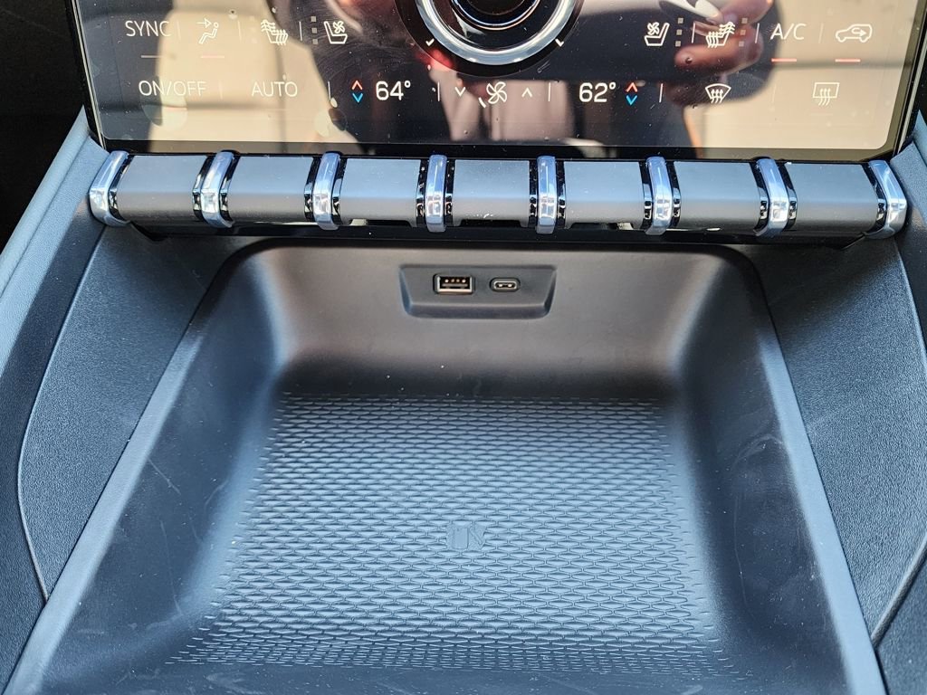 New 2026 GMC Terrain AT4 w/ Convenience Package III image 31