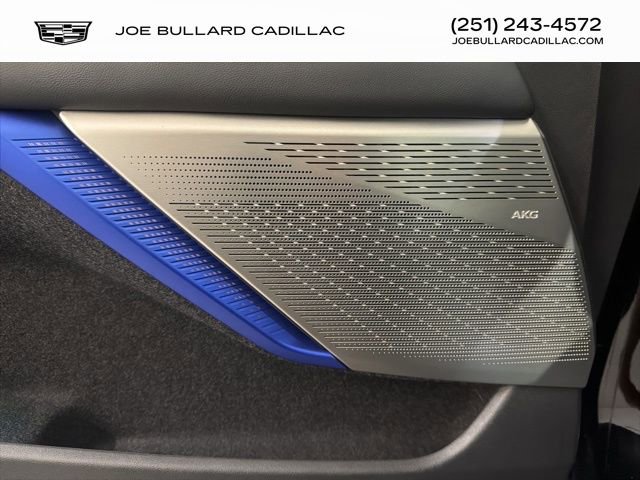 New 2026 Cadillac Optiq V AWD/4WD image 13