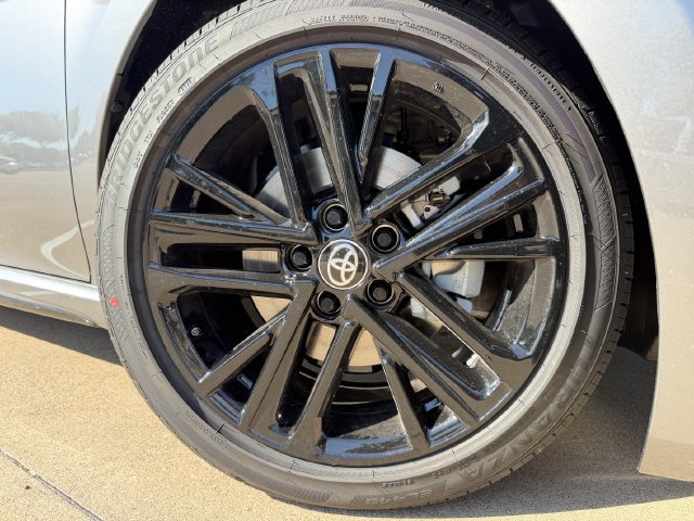 New 2026 Toyota Camry SE w/ Convenience Package FWD image 9