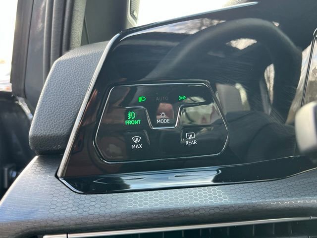 Used 2022 Volkswagen GTI Autobahn FWD image 29